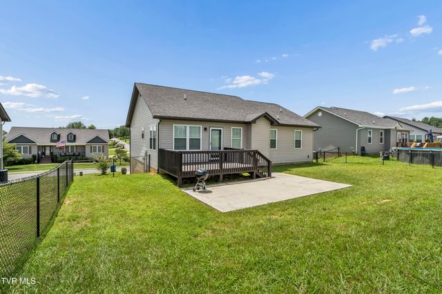 1350 Lemongrass Drive, Jonesborough, TN 37659
