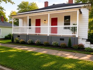 8 Spruce Street, Porterdale, GA 30014