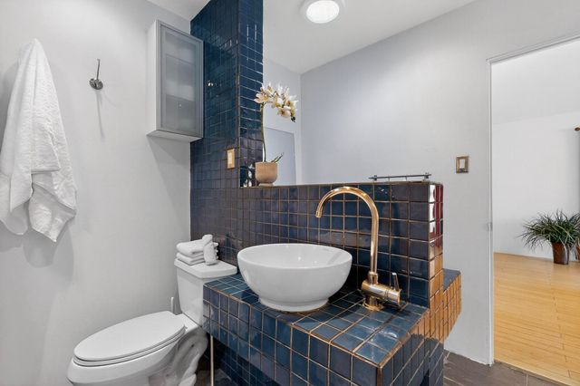 1640 Stanford Drive NE, Albuquerque, NM 87106