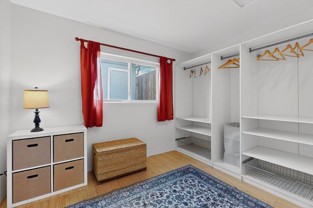 1640 Stanford Drive NE, Albuquerque, NM 87106