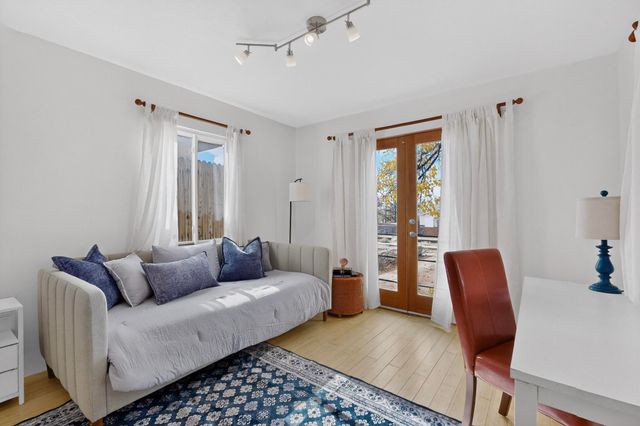 1640 Stanford Drive NE, Albuquerque, NM 87106