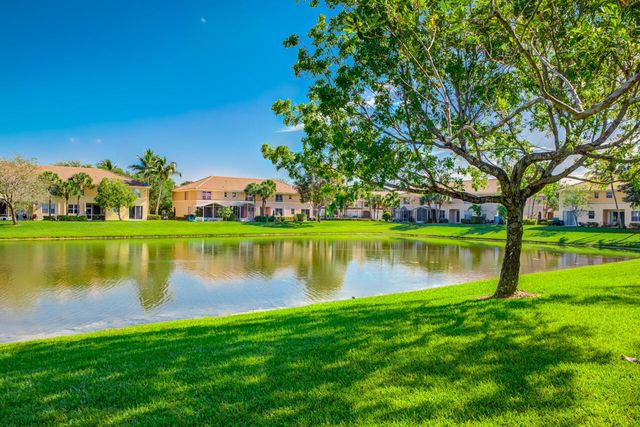 446 Rainbow Springs Terrace, Royal Palm Beach, FL 33411