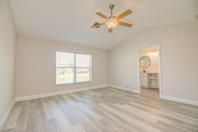 446 Rainbow Springs Terrace, Royal Palm Beach, FL 33411