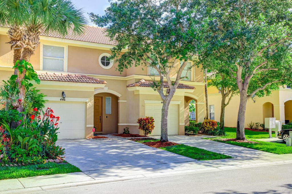 446 Rainbow Springs Terrace, Royal Palm Beach, FL 33411
