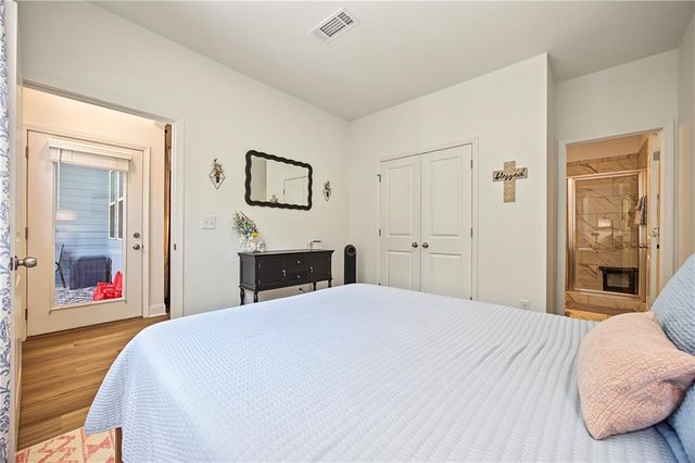 5398 Gray Birch Bend, Flowery Branch, GA 30542