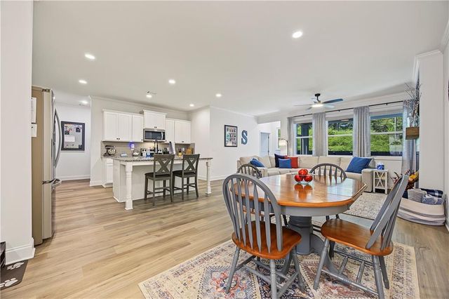 5398 Gray Birch Bend, Flowery Branch, GA 30542