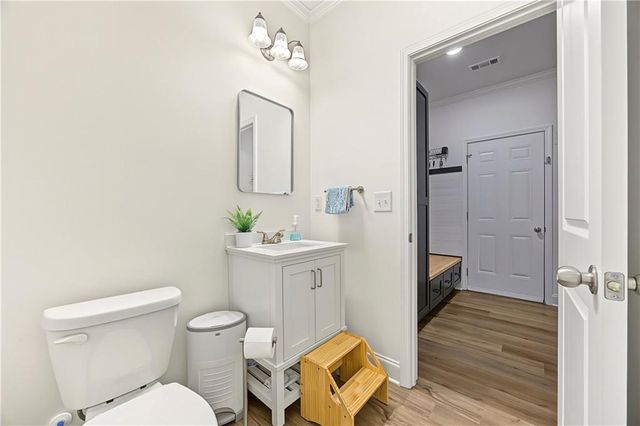5398 Gray Birch Bend, Flowery Branch, GA 30542