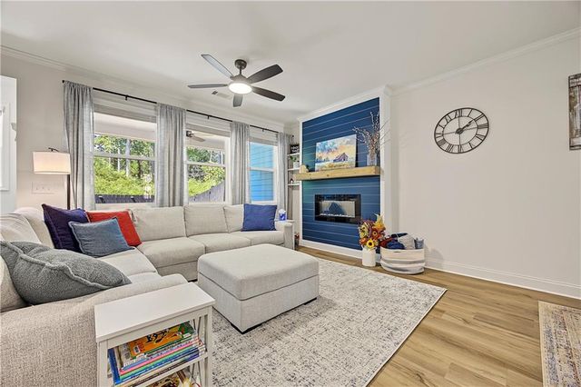 5398 Gray Birch Bend, Flowery Branch, GA 30542