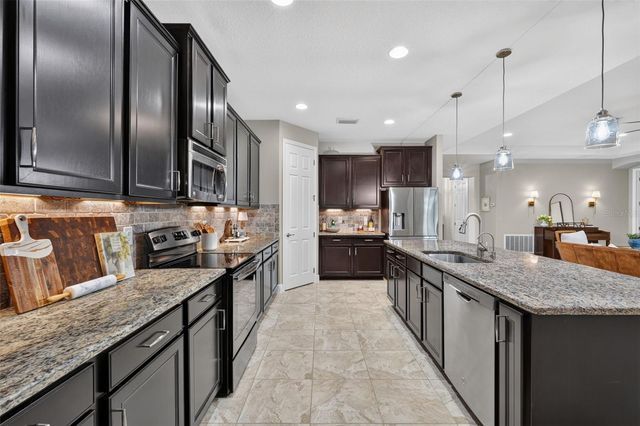 17111 2ND AVENUE E, Bradenton, FL 34212