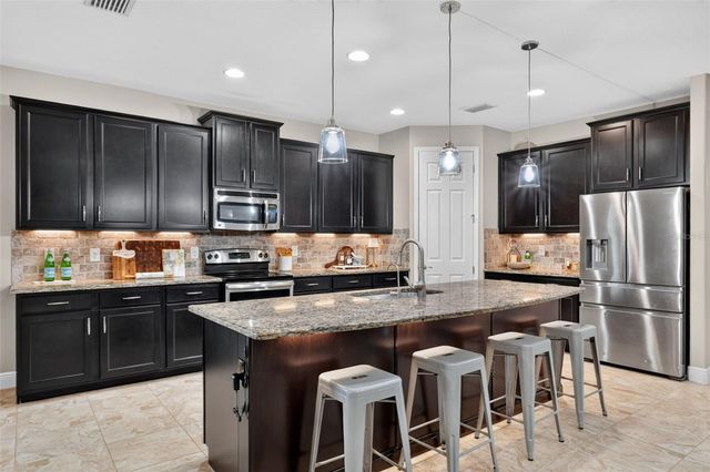 17111 2ND AVENUE E, Bradenton, FL 34212
