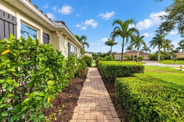 17111 2ND AVENUE E, Bradenton, FL 34212