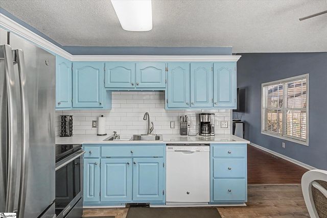 614 Saluda Drive, Piedmont, SC 29673