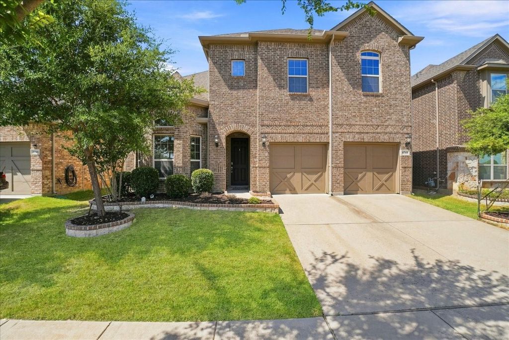 6749 Cambridge Drive, North Richland Hills, TX 76180 — photo 2