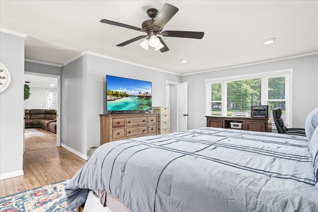 2727 Old Salem Dr, Cookeville, TN 38506