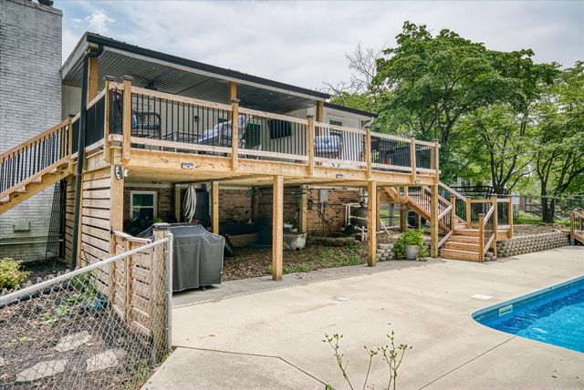 2727 Old Salem Dr, Cookeville, TN 38506