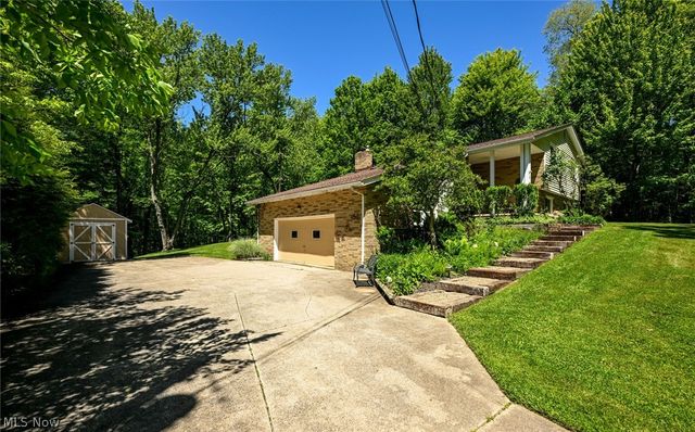 3136 Roberts Drive, Richfield, OH 44286