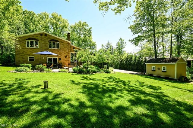 3136 Roberts Drive, Richfield, OH 44286