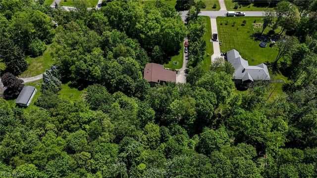 3136 Roberts Drive, Richfield, OH 44286