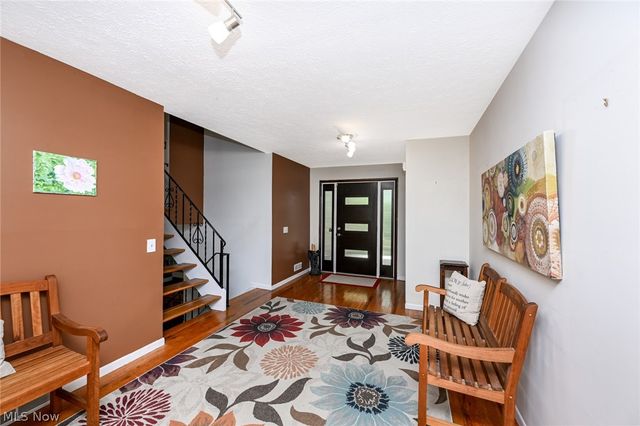 3136 Roberts Drive, Richfield, OH 44286
