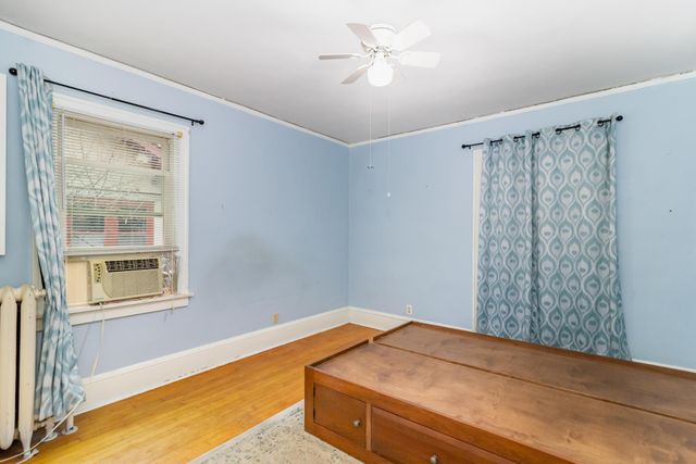 1746 Stanford Avenue, Saint Paul, MN 55105