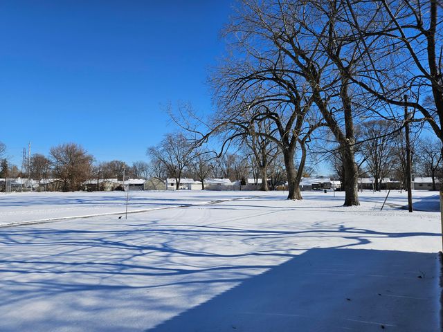 8129 Wicker Park Drive, Highland, IN 46322