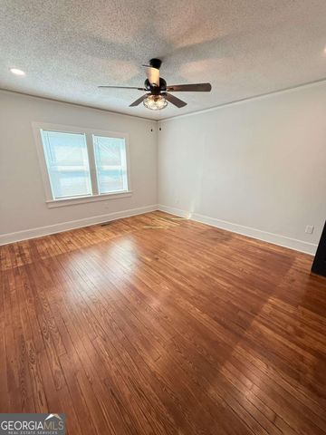 2 E 10th Street SW, Rome, GA 30161