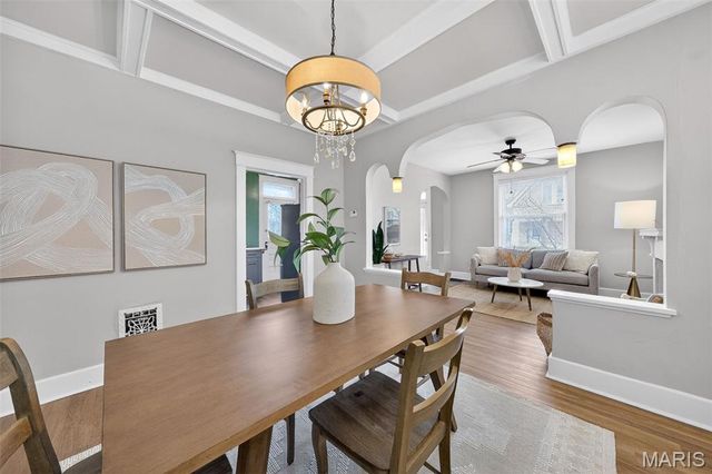 6758 Wise Avenue, St Louis, MO 63139