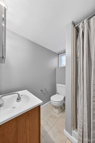 6758 Wise Avenue, St Louis, MO 63139