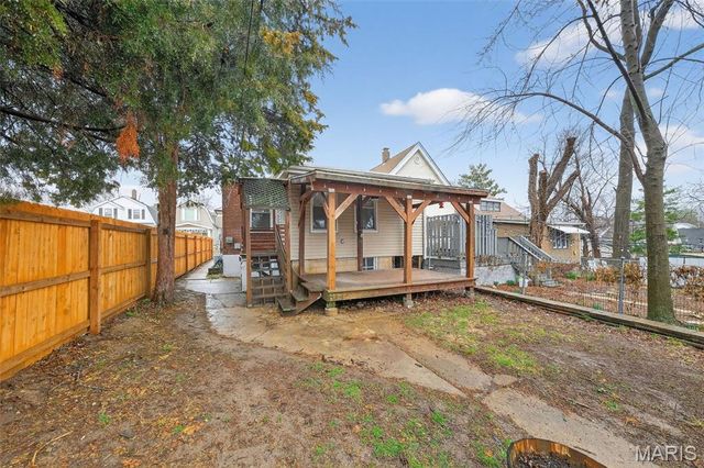 6758 Wise Avenue, St Louis, MO 63139