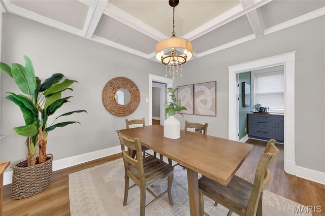 6758 Wise Avenue, St Louis, MO 63139