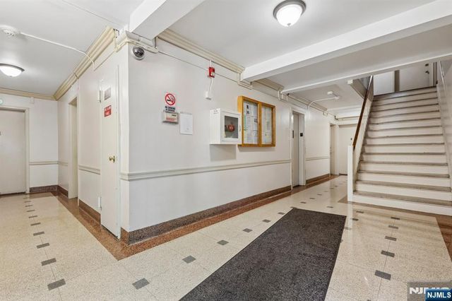 3031 Edwin Avenue 4H, Fort Lee, NJ 07024