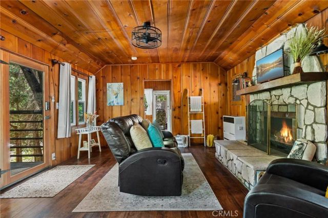 27010 State Highway 189, Blue Jay, CA 92317