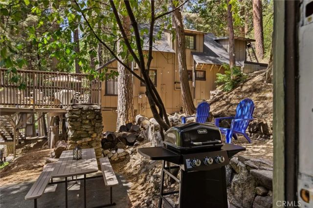 27010 State Highway 189, Blue Jay, CA 92317