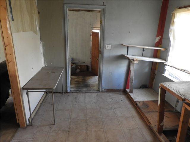 208 Reeves Street, Winters, TX 79567