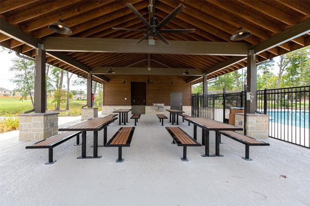 2309 Nooksack Drive, Conroe, TX 77384