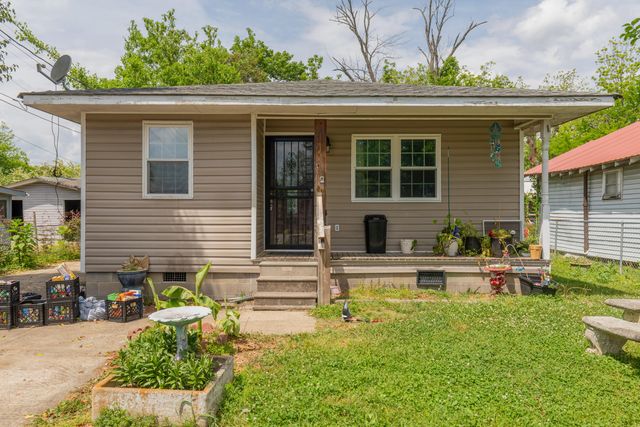 513 W Gordon Avenue, Rossville, GA 30741