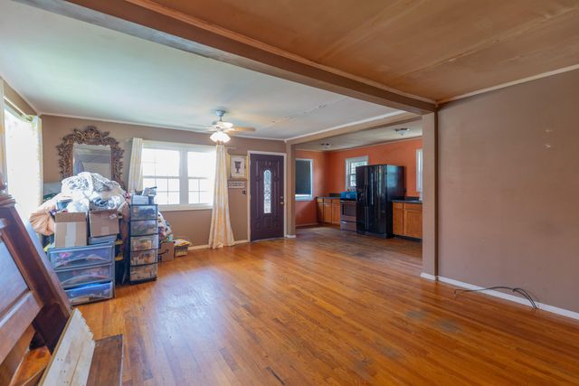 513 W Gordon Avenue, Rossville, GA 30741