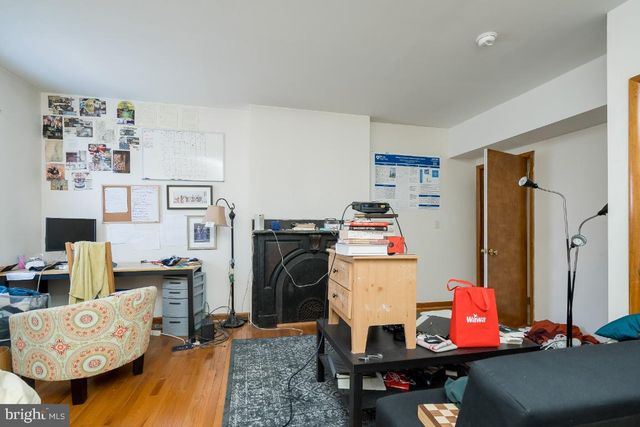 4028 MARKET ST, Philadelphia, PA 19104