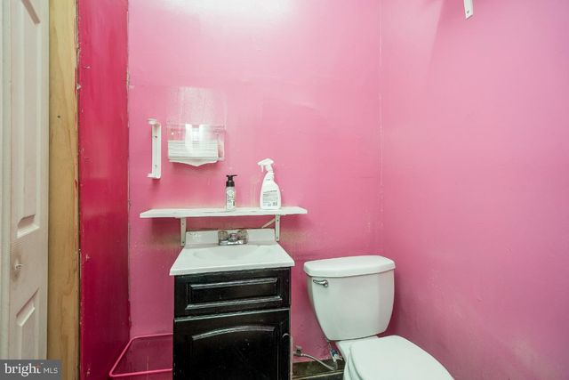 4028 MARKET ST, Philadelphia, PA 19104