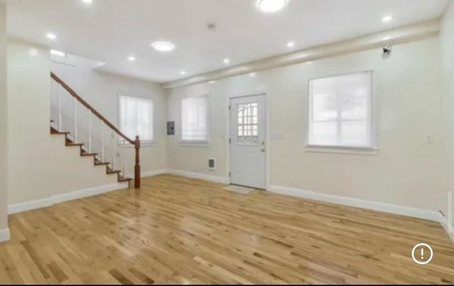 1720 46Th Ave, Oakland, CA 94601