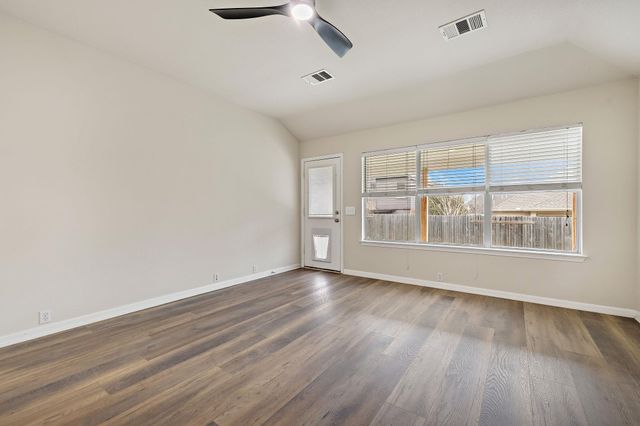 741 Rusk RD, Round Rock, TX 78665