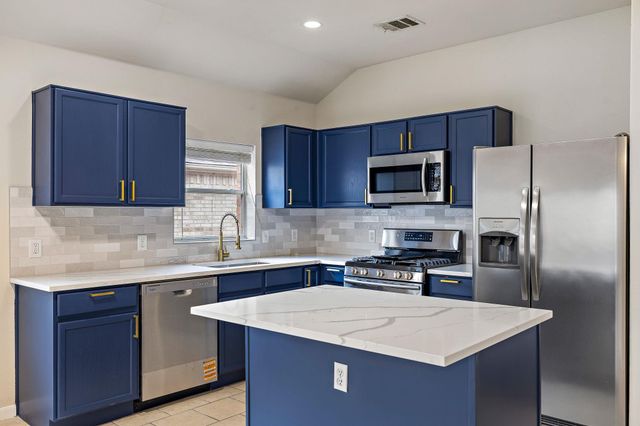 741 Rusk RD, Round Rock, TX 78665