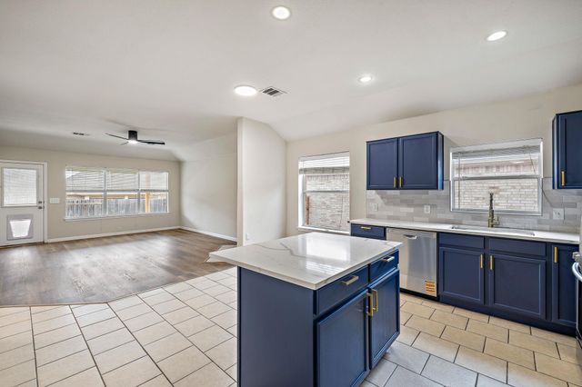 741 Rusk RD, Round Rock, TX 78665