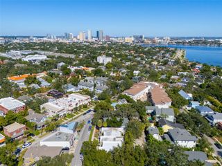 1906 W DEKLE AVENUE H, Tampa, FL 33606