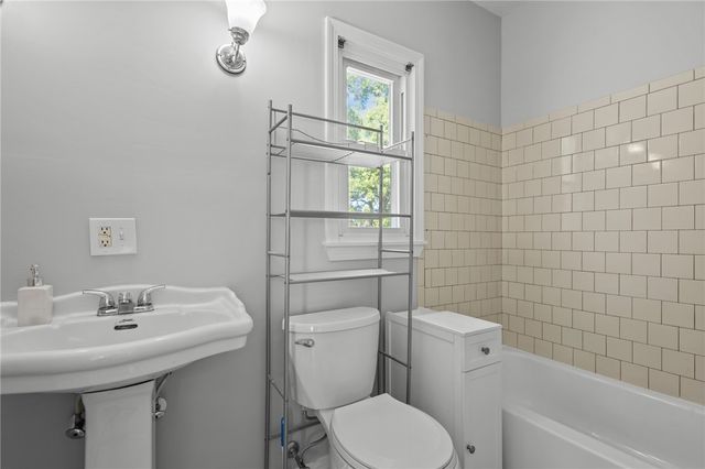 9 Gardner Avenue, Cranston, RI 02910