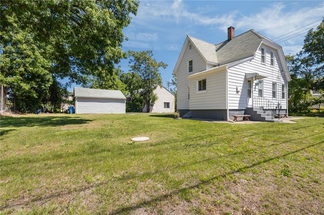 9 Gardner Avenue, Cranston, RI 02910