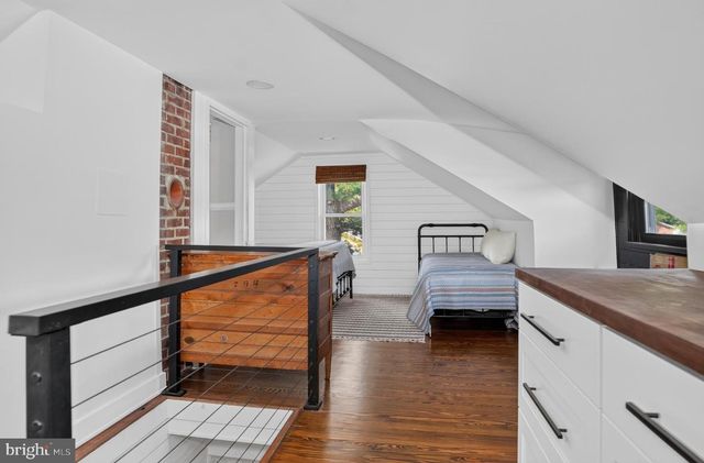 38 4TH ST, Colonial Beach, VA 22443