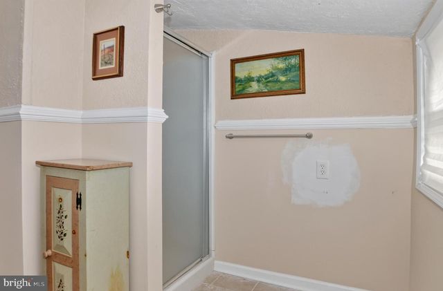 38 4TH ST, Colonial Beach, VA 22443