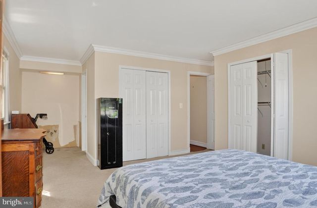 38 4TH ST, Colonial Beach, VA 22443