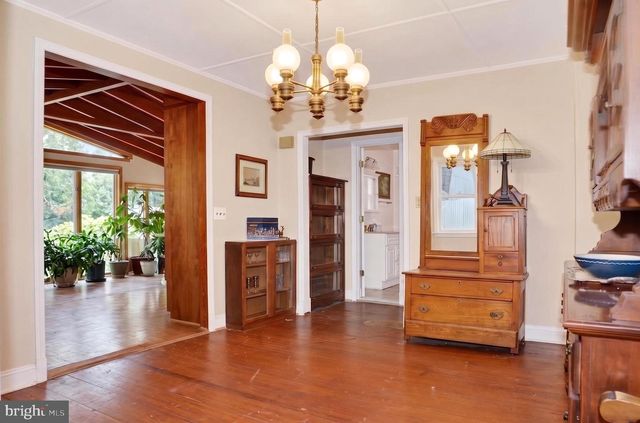 38 4TH ST, Colonial Beach, VA 22443